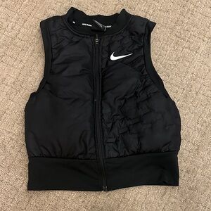 Nike aeroloft women’s running vest